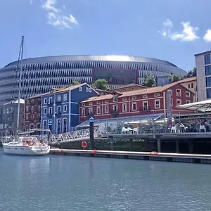 Apartelier River Side , Bilbao Spanien